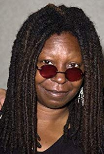 How tall is Whoopi Goldberg?